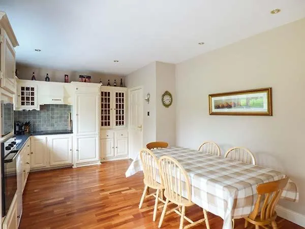 The Sanctuary Prázdninový dům Killavullen